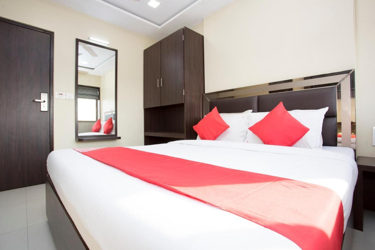 Oyo 23478 Kamran Residency Bombay