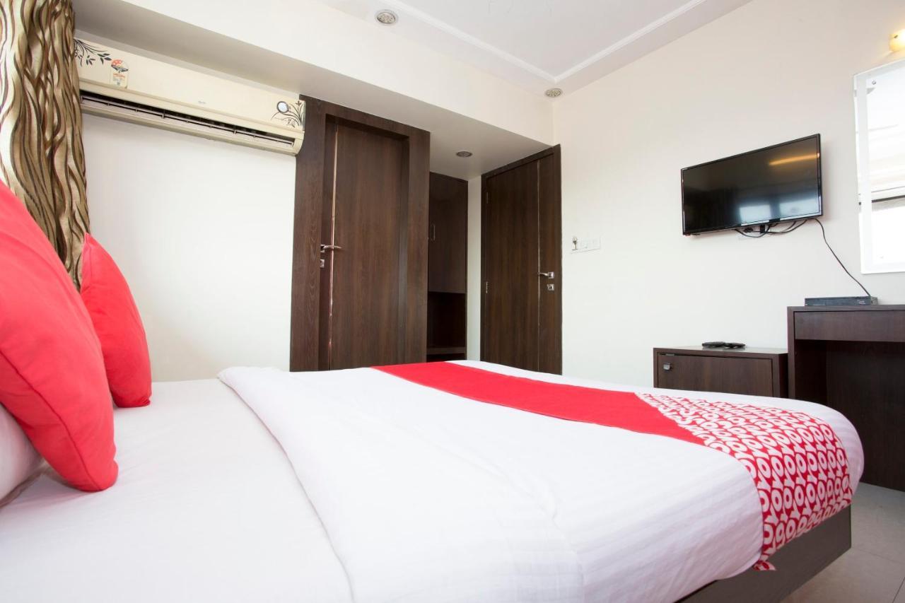 Oyo 23478 Kamran Residency Hotel Bombay